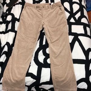 Never worn Men’s Vineyard Vines corduroy pants